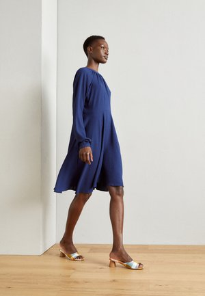 SHEKUDO ADIZA MULE - Mules med hæl - moroccan summer weave