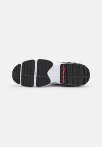 Nike Sportswear ZOOM AIR FIRE - Sapatilhas - white/team orange/reflective silver/black