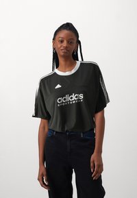 adidas Sportswear - TIRO TEE - T-shirts print - black Miniaturebillede 1