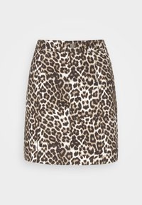 Jupe à imprimé léopard avec une coupe ajustée, fabriquée dans un tissu lisse. Dispose d'une taille haute et d'une fermeture à boutons sur le devant.
