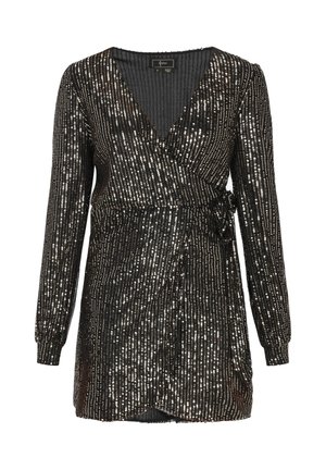 Sort omslagkjole med lange ærmer, der har et glitrende pailette-mønster og en bindedetalje i taljen. Tekstureret stof, knælangt design.