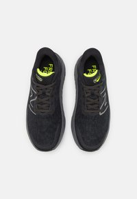 New Balance FRESH FOAM X KAIHA ROAD - Zapatillas running asfalto - black