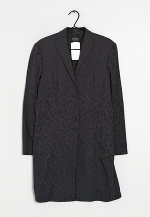Taifun Mantel - black