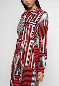 Selected Femme Tall Sukienka koszulowa