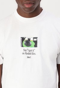 Thumbnail Image 7