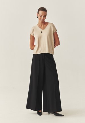 Basic T-shirt - new champagne lurex