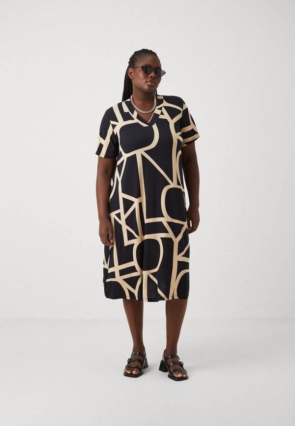 CARFYRLA LIFE - Jersey dress2