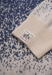 Band of Rascals Neule - blue