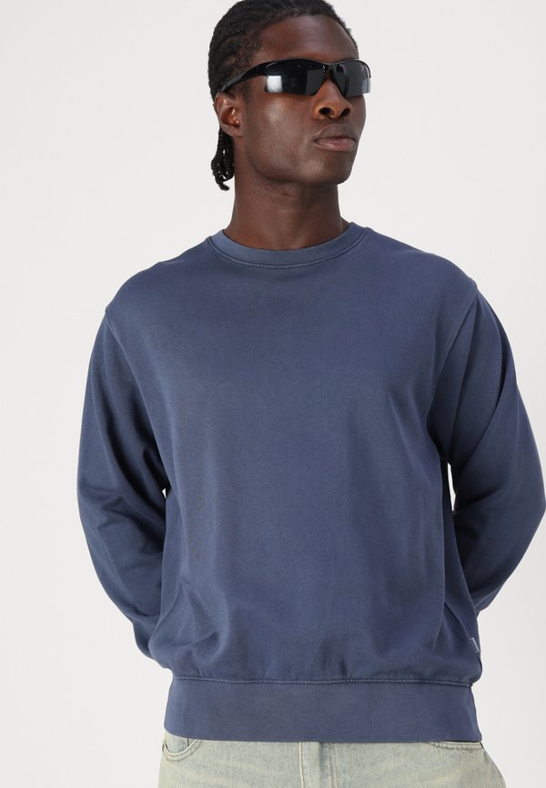 JJECHARGE OVERSIZE FADED CREW NECK - Sweatshirt - mood indigo3