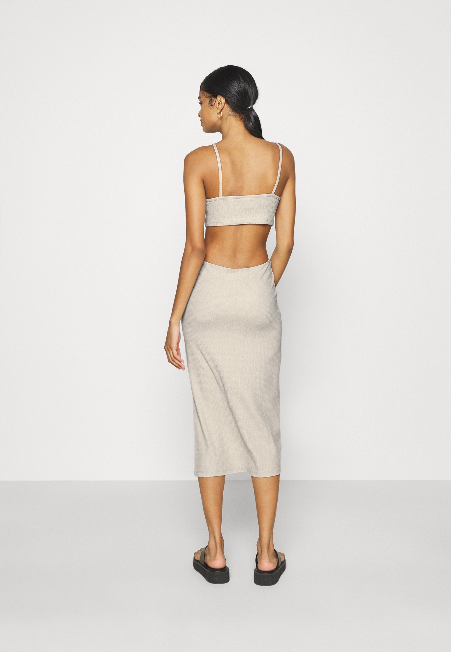 Nly by Nelly CUT OUT MIDI DRESS 