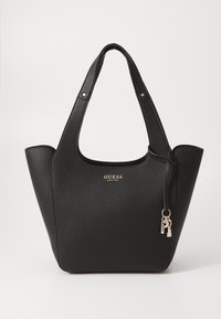Zwarte totebag van gestructureerd leer met afgeronde bovenranden, dubbele handgrepen, goudkleurig logo en een kleine hanger met een sleuteledetail.