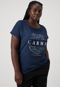 ONLY Carmakoma CARKETTY LIFE MIX TEE  - Triko s potiskem - black iris