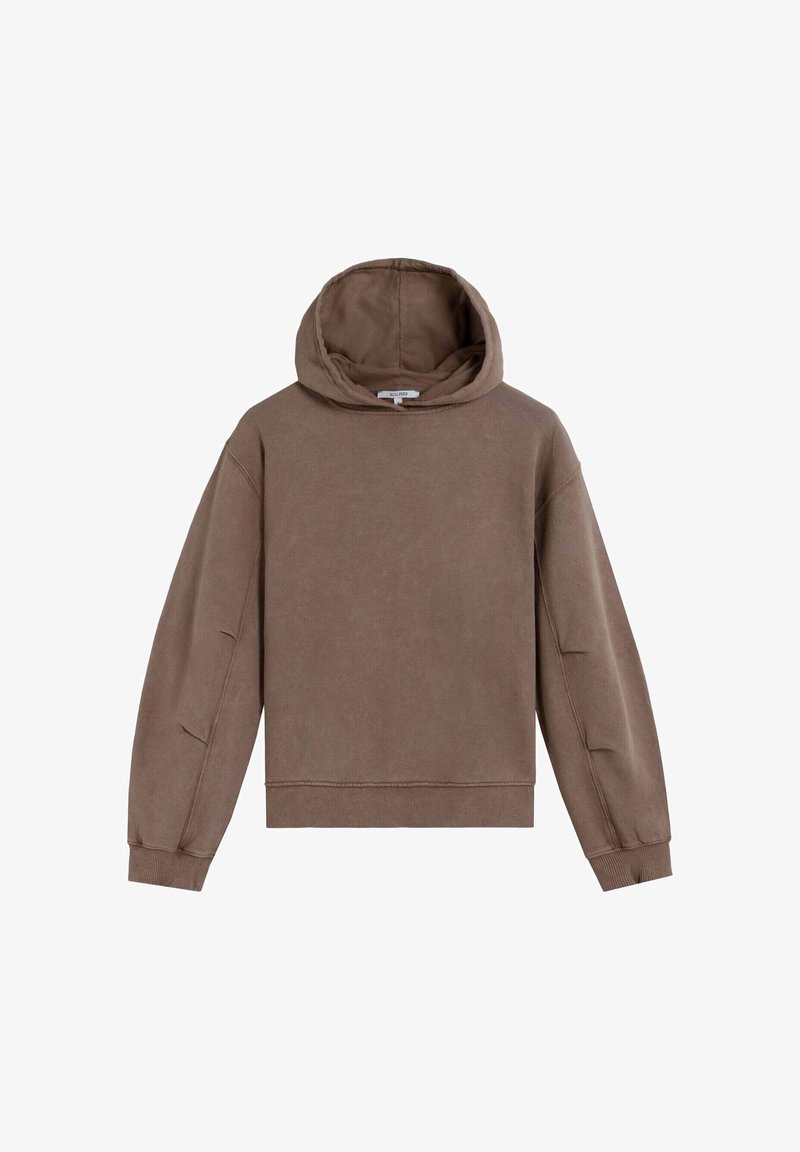 Sudadera con capucha marrón de textura suave, corte relajado y mangas largas. Cuenta con un bolsillo canguro y puños y dobladillo de canalé.