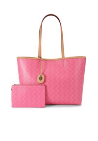 Borsa tote rosa con un design testurizzato; rifiniture e manici in pelle. Include una piccola pochette coordinata con zip. Accento del logo notevole attaccato.