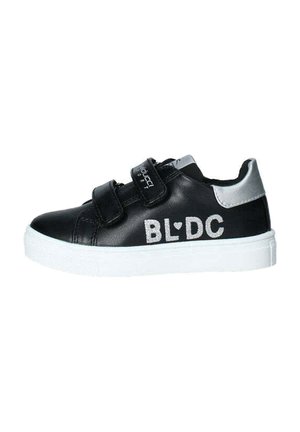 Sneaker in pelle sintetica nera con accenti argentati, suola bianca e cinturini in Velcro. Presenta "BL♥DC" in glitter sul lato.
