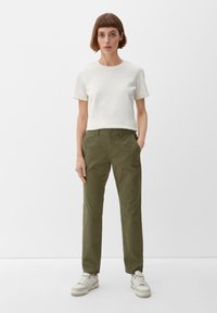 s.Oliver REGULAR KLASSISCHE  - Chino - olivgrün