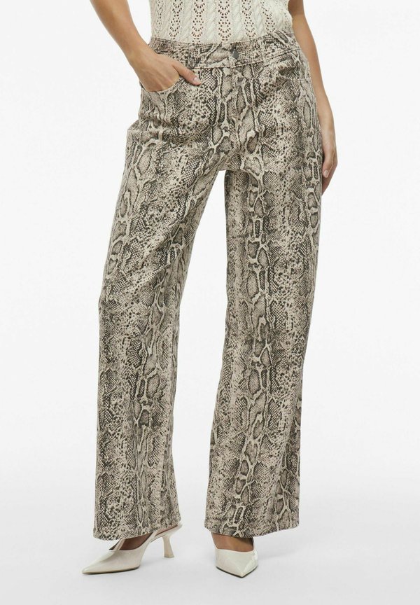 HIGH WAIST - Jeans Relaxed Fit - birch