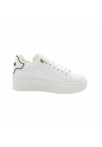 Sneaker bianche in pelle con una trama liscia, punta rotonda, suola in gomma spessa e cuciture nere a contrasto sul tallone. Presentano lacci bianchi.