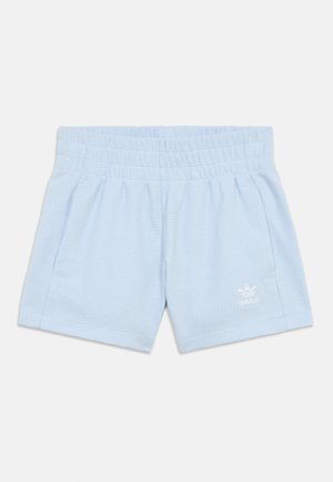 Jasnoniebieskie szorty z teksturowanej tkaniny, z elastycznym paskiem w talii i kieszeniami bocznymi. Na dolnej lewej stronie znajduje się małe białe logo.