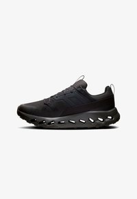 Vald, black   black