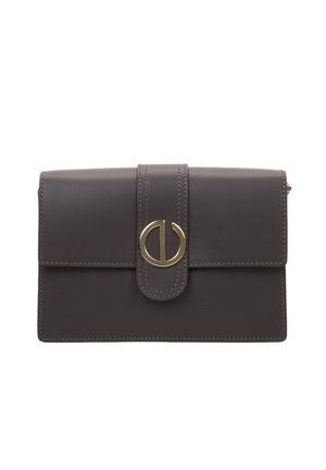 ESTRO WŁOSKIEJ  ciemnobrązowy