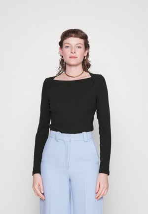 Long sleeved top - black