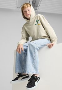 Puma DOWNTOWN SUPER  - Mikina s kapucňou - desert dust