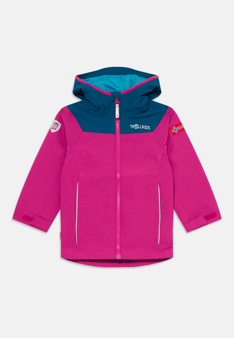 Casaco infantil rosa e azul com capuz, fecho frontal, bolsos laterais, logotipo Trollkids no peito e patch da bandeira norueguesa na manga.