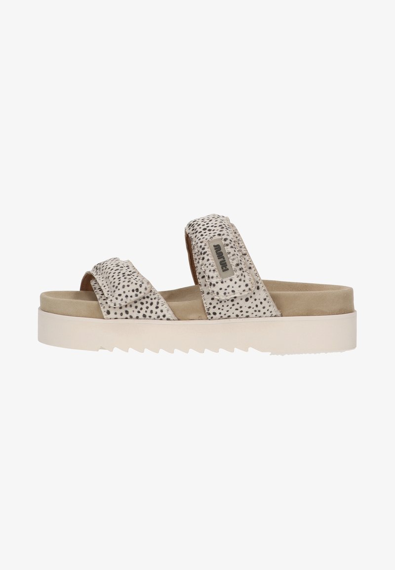 Open-toe sandalen met twee verstelbare banden, gevlekt lichtgrijs bovenmateriaal, zachte beige voering en dikke witte rubberen zool met gekartelde rand.