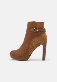 Anna Field Bottines à talons hauts - cognac