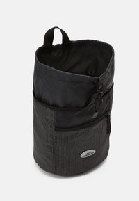 ryv bucket bag