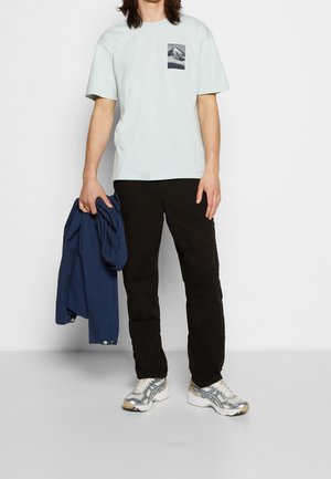 Edwin, T-shirt print - blue