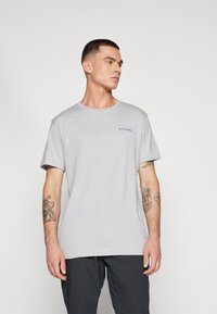 Columbia NORTH CASCADES™ SHORT SLEEVE TEE - Marškinėliai su spaudiniu - grey