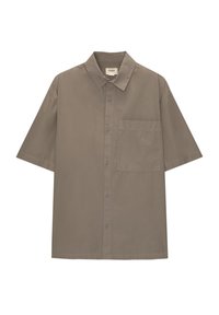 Kortærmet knap-up skjorte i taupe, lavet af glat stof. Har en krave og en brystlomme. Fem knapper foran.