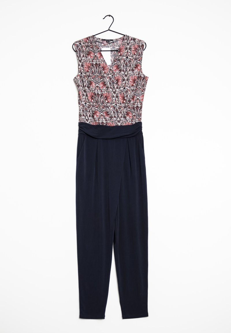 Combinaison sans manches avec haut à motif floral rose et noir, col en V, et pantalon noir uni taille haute sur cintre, fond blanc.