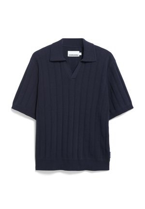 Navyblauwe pullover met korte mouwen en een kraaglijn, van ribbeltextuur. Heeft een subtiel verticaal gestreept patroon en een ontspannen pasvorm.