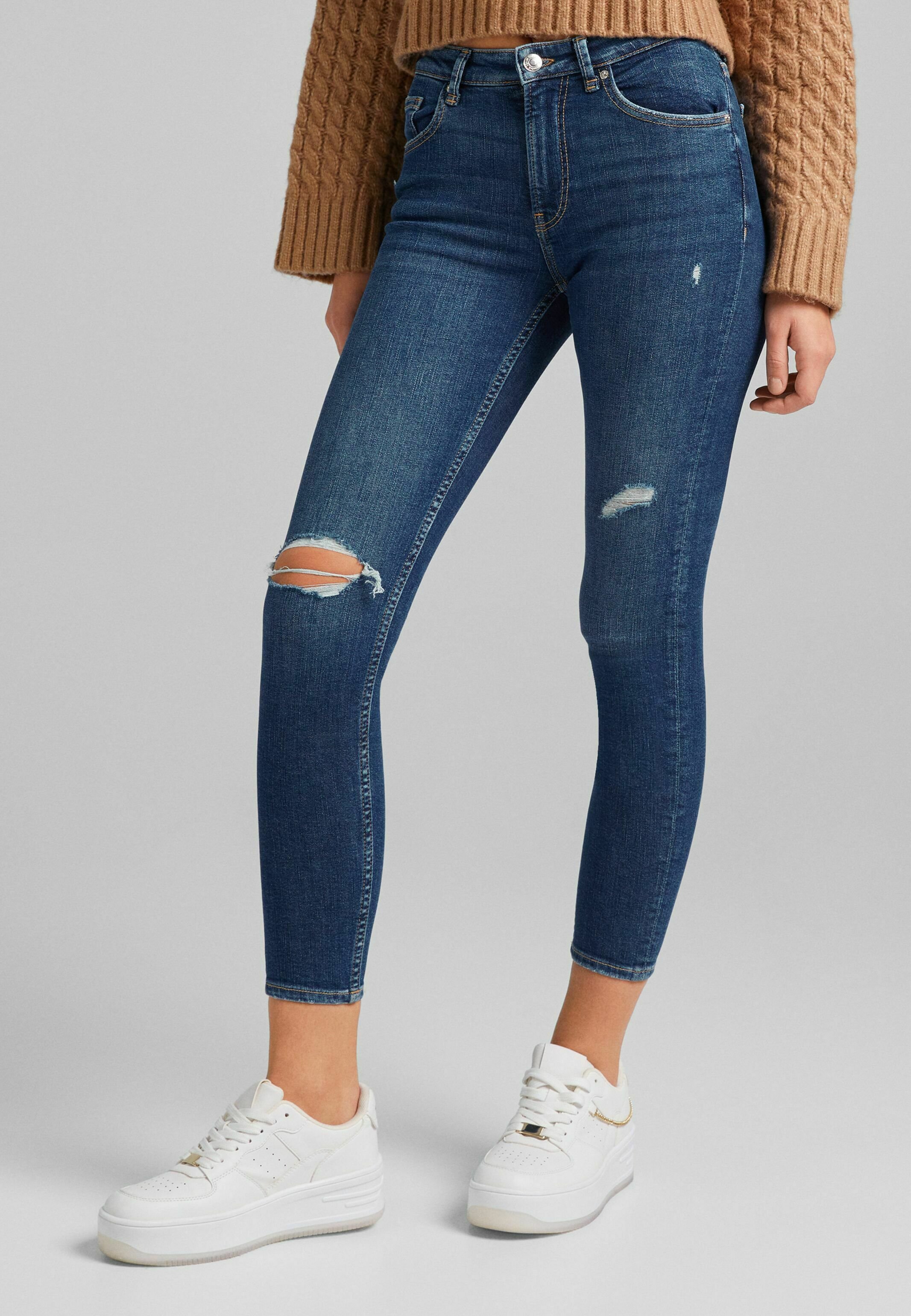 Bershka SKINNY-LOW WAIST JEANS - Jeans Skinny Fit - blue denim/blu denim -  Zalando.it