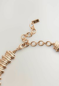 Verižica - gold tone