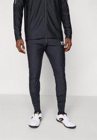 Under Armour PRO PANT - Donji dijelovi trenirke - black/white