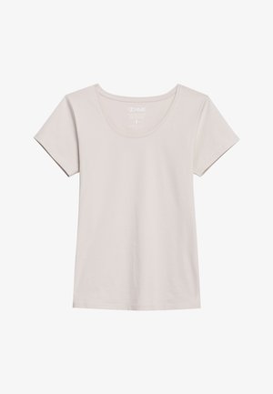 Jasnobeżowy T-shirt z krótkim rękawem i okrągłym dekoltem, wykonany z gładkiej tkaniny, ułożony na płasko na białym tle.