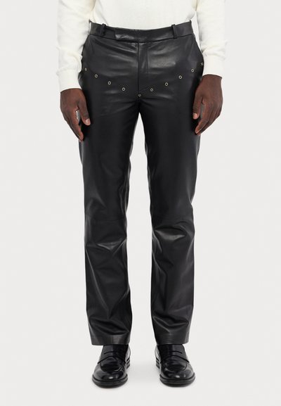 STUDIO ID TROY TROUSER - Pantalon en cuir - black
