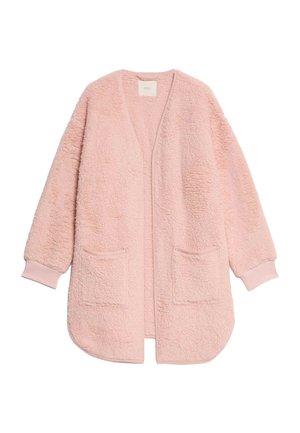 Puszysty, jasnoróżowy kardigan wykonany z miękkiego materiału, z długimi rękawami, dwoma przednimi kieszeniami oraz otwartym przodem.
