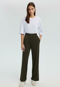 Touché Privé RELAX khaki