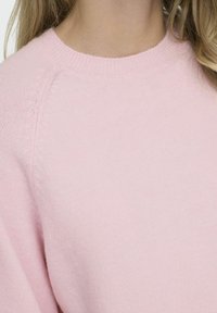 ONLY ONLSIMONI PULLOVER - Strikkegenser - potpourri
