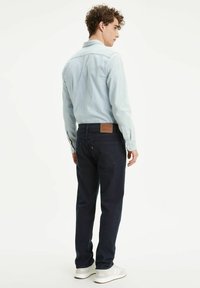 Levi's® Vaqueros tapered - over the hedge od