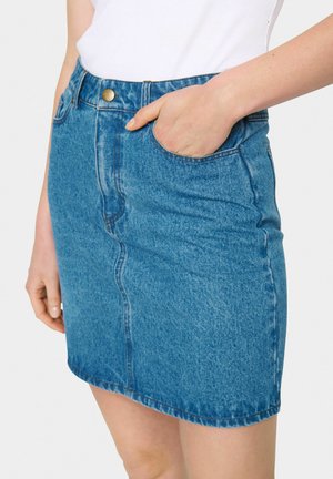 GABI SHORT - Denimová sukně - medium blue denim