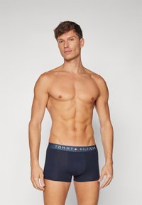 Tommy Hilfiger ORIGINAL TRUNK 3 PACK - Boxer alsónadrág - breezy blue/red/denim