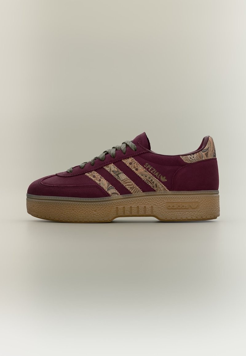 adidas Originals HANDBALL SPEZIAL BOLD Trainers - maroon/magic beige/olive strata/bordeaux