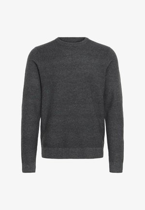 Sivi pulover iz mehkega blaga s krožnim izrezom. S traku obrnjenimi manšetami in robom, ki ima gladko teksturo in enostaven dizajn.