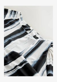 Wybrany, blue ecru stripe